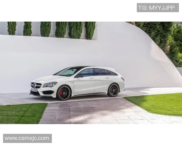 足球明星汽车摆件小巧精致为爱车增添个性魅力的完美选择